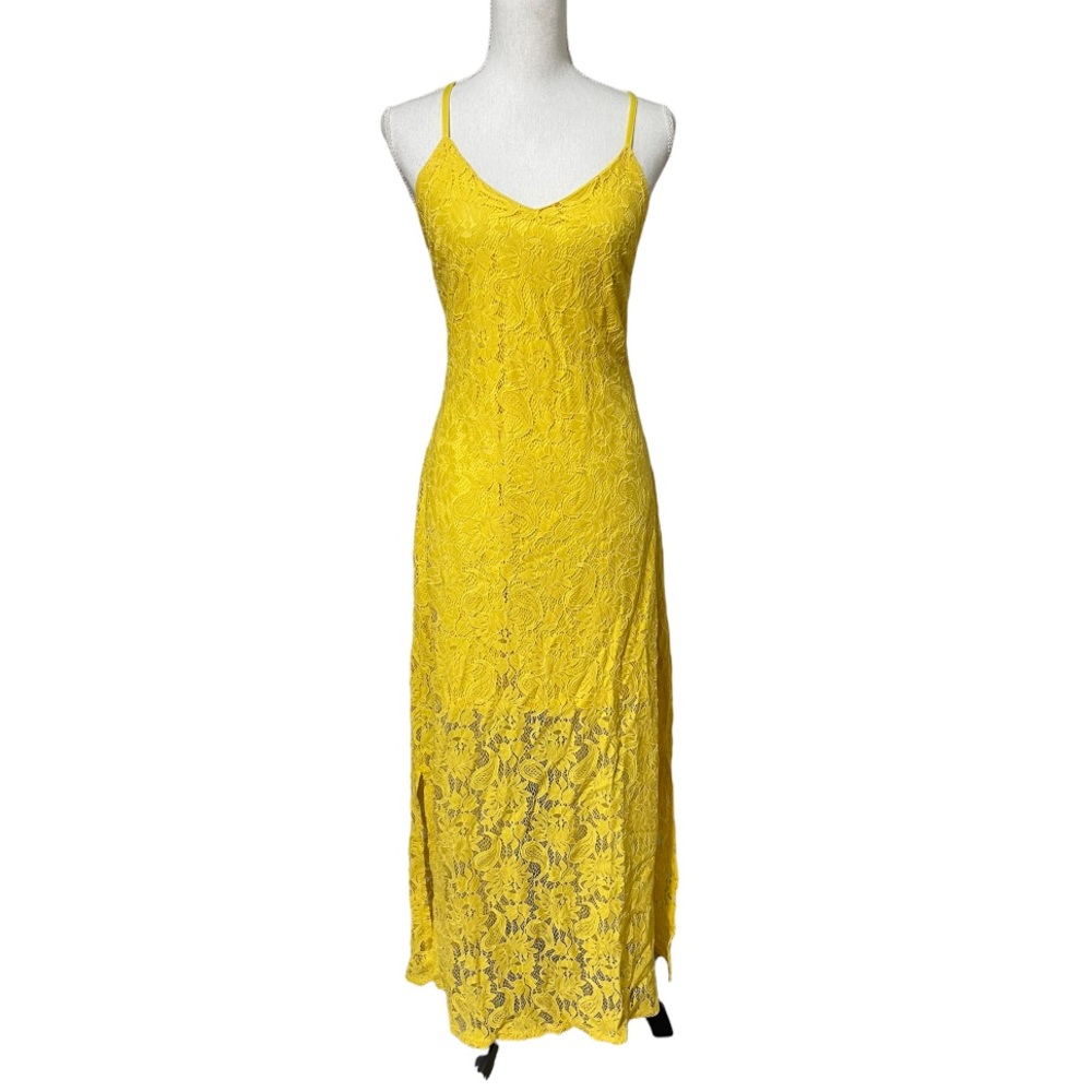 NWT Yellow lace sumner dress